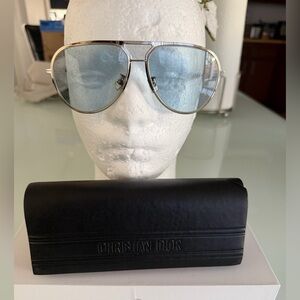 Dior Essential A2U sunglasses EUC